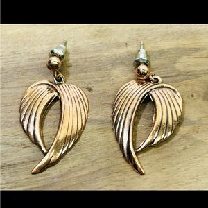 Unique Vintage Copper Double Angel Wing detailed drop Post Earrings EUC Giftable